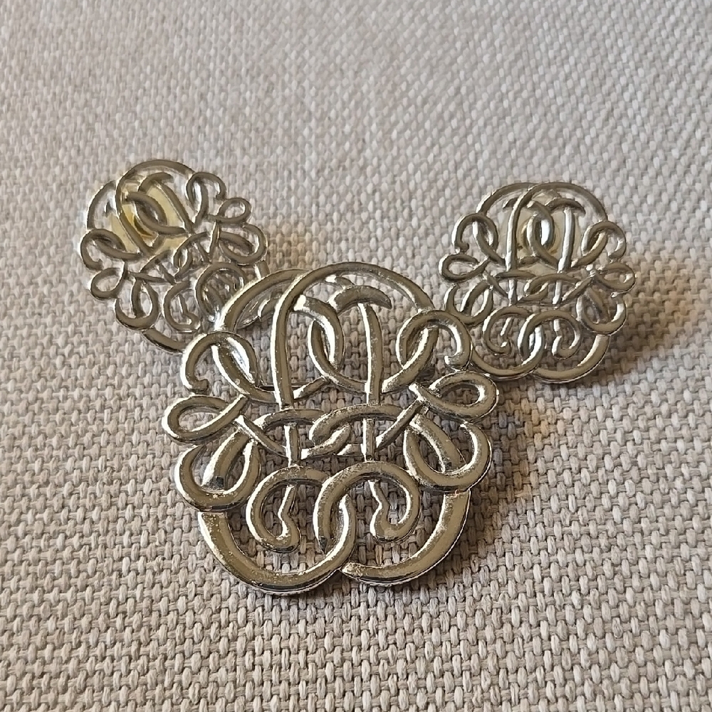 VINTAGE AVON Elegant Silver Jewelry Set